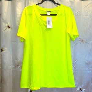 NWT Short-sleeve top from Heimish. Size Large